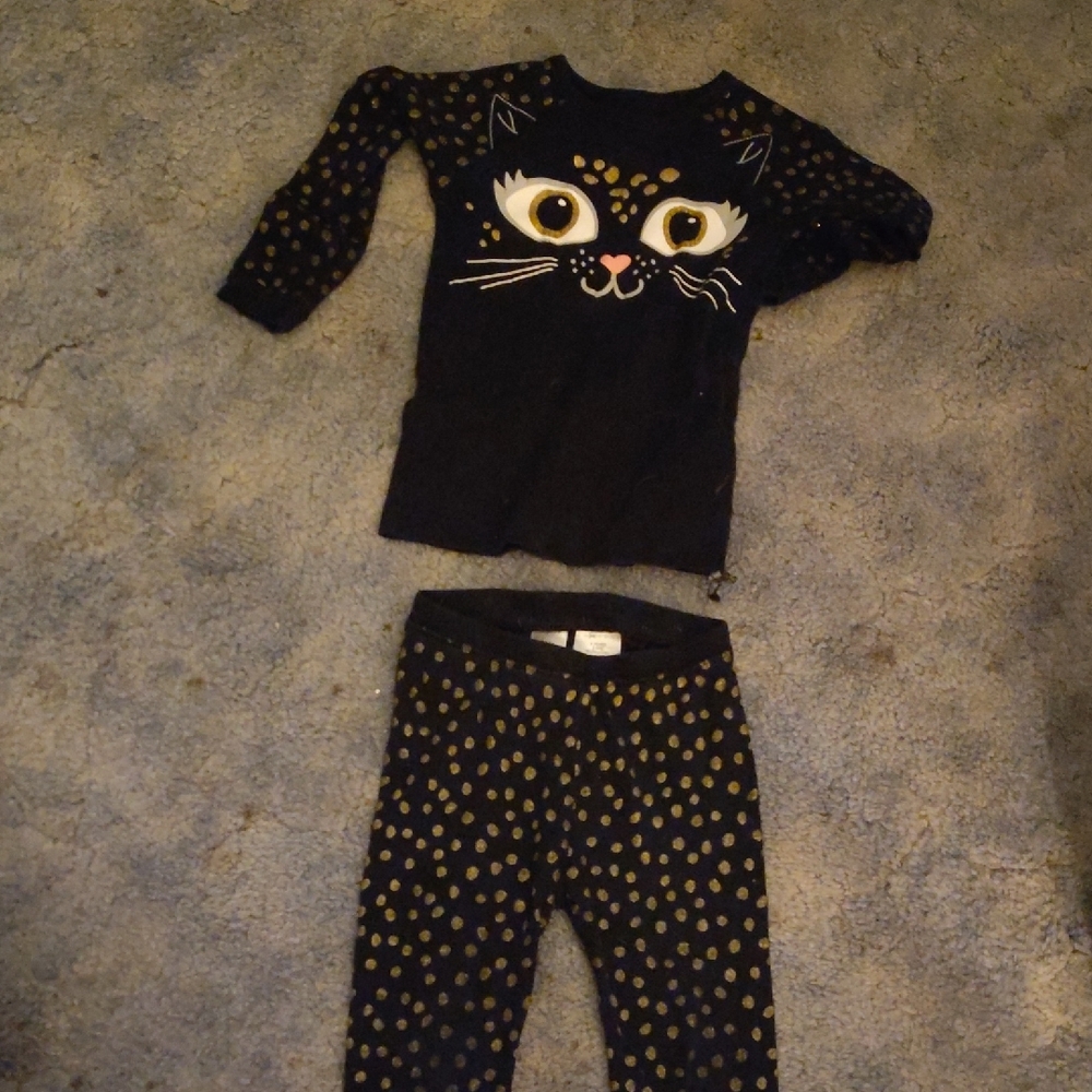 GAP Black and Gold Cat Pajama Outfit Baby 2T